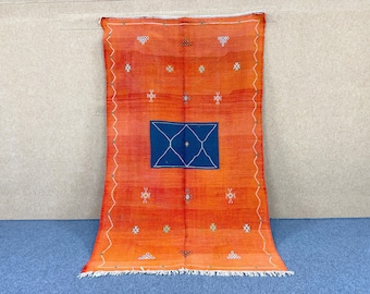 Orange Minimalist Moroccan Rug 5x8 ft – Akhnif Wool Flatweave – Handwoven Tribal Berber Rug - Traditional  Carpet - Morocco Home Decor