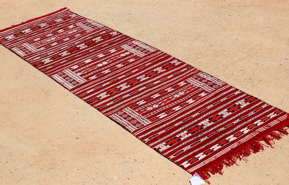 Amazing Red Runner 8.5 x 2.6 Feet - nomad kilim - Vintage Kilim Runner - Berber Runner - Moroccan Runner Handmade - Red Kilim Rug