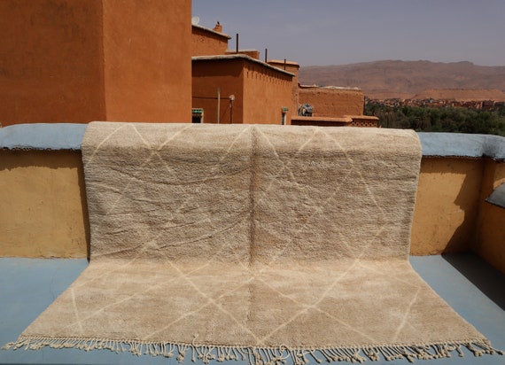 Minimalist Large Moroccan Rug - 10x14 rug - Moroccan Berber rug - Boho Living Room Rug - Large area rug - thick rug - Beni Mrirt rug