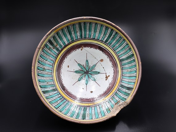 Antique plate bowl pottery - Moroccan bowl vintage - Vintage ceramic - Boho Natural - Tafilalt Pottery Bowl Berber Plat - pottery wall decor