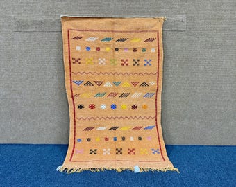 Minimalist Moroccan Rug 3x5 ft – Boujaad Flatweave Berber Rug – Authentic Handwoven Wool | Free shipping