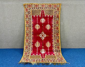 Vintage Moroccan Rug 5x8 - Red Berber Rug - Handcrafted rugs with Soul & Story