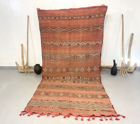 Original Kilim area rug vintage 5x9 feet - Kilim rug - flat weave rug - hand knotted rug - berber rug - 80s rug - 9,8 x 5,5 Feet