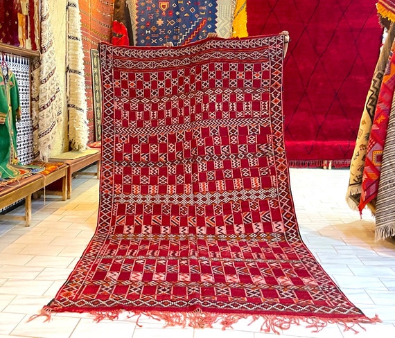 Vintage red Kilim rug 6x11 feet - Moroccan area rug - kilim carpet - vintage kilim  - 11,3 x 6,2 feet