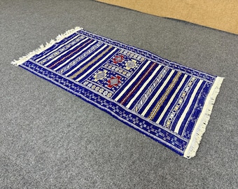 Moroccan Rug 2x4 ft –Flatweave Kilim Runner – Handwoven Moroccan Wool Rug – Boho Hallway Rug – Boho Small Area Rug