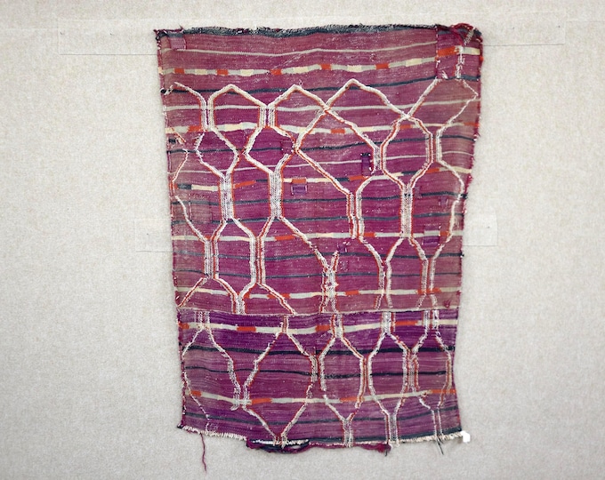 Vintage Moroccan Rug 4x6 - Unique Handwoven Berber Rug - Tribal Area Rug - Natural Wool Rug - One Of A Kind Rug