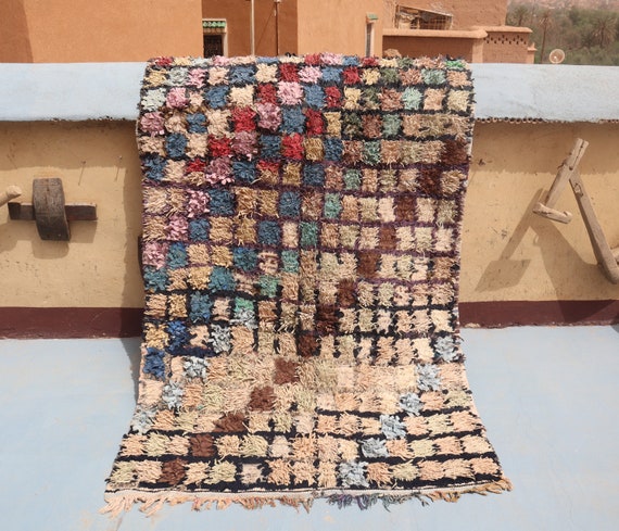 Timeless Elegance: Vintage 4x8 Moroccan Wool Rug with Azilal Tapestry Accent