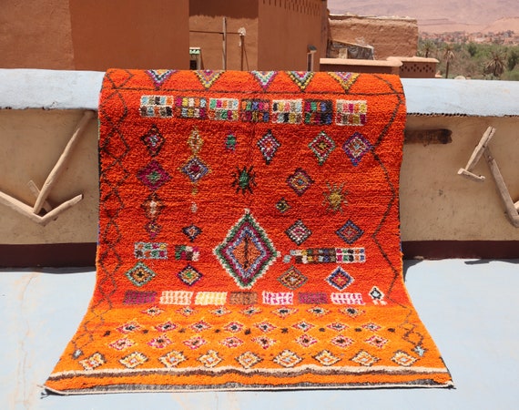 Vintage Berber Orange Rug, 6x10 boujaad rug, regtangle Moroccan boujaad Rug,  Handmade Wool Carpet, Vibrant rug charm