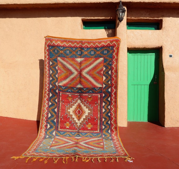 BERBER MOROCCAN RUG - 5x9 rug, taznakht area vintage handmade rug