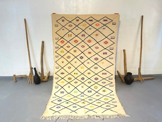 Minimalist Moroccan rug - Flatwoven rug - white kilim rug - Handmade moroccan berber rug - 4,6 x 8,10 Feet