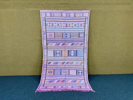 Lightweight Moroccan Pink Cactus Silk Rug 5x8 – Handmade Pink Berber Flatweave Area kilim rug | Free Shipping