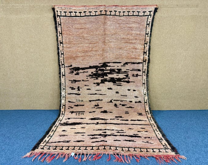 One of a Kind Boujaad Rug 6x11 ft– Vintage Moroccan Wool Carpet – Handmade Berber Tribal Rug – Boho Home Decor – Free Shipping