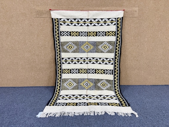 Authentic Kilim Rug from Morocco – Small Berber Wool Flat Weave – Bohemian Area Carpet 3x5 ft -Traditional Moroccan Carpet – Free Shipping