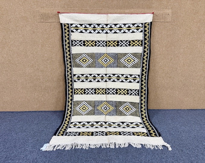 Authentic Kilim Rug from Morocco – Small Berber Wool Flat Weave – Bohemian Area Carpet 3x5 ft -Traditional Moroccan Carpet – Free Shipping