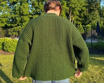 Uniseksowy, oversize'owy sweter szydełkowy WZÓR