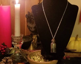 SPELL JAR NECKLACE / Protection / Attraction / Love / Money / Focus / Witchcraft / Wicca / Hoodoo / Silver Chain