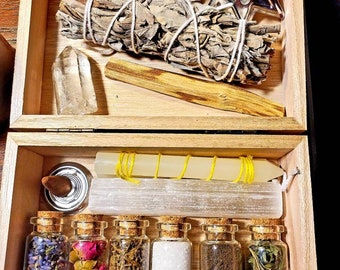 WITCH BOX / Travel Altar / Box Kits / Witchcraft / Wicca / Herbs / Crystals / Florals / Sage / Palo Santo / Candles