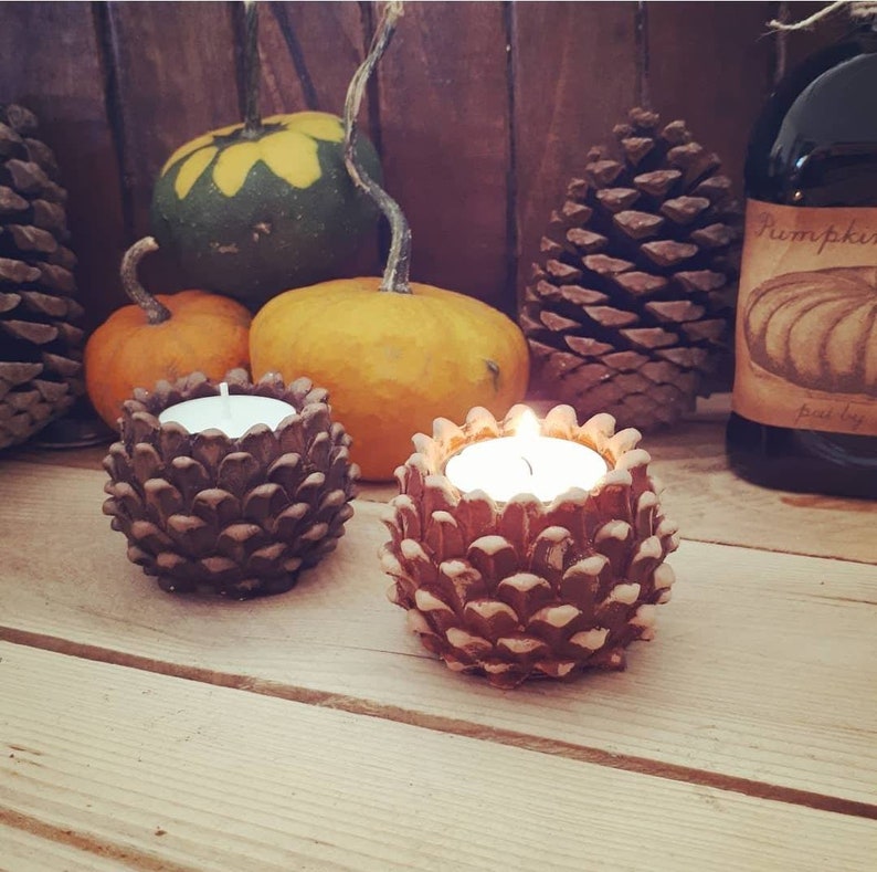 Bougeoir Pomme De Pin Tuto Bougeoir Pomme de pin photophore pine cone bougie automne | Etsy