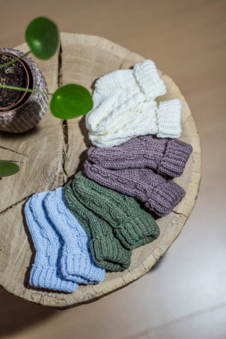 Babysocken gestrickt für Babys von 0-3 , 3-6 Monaten Bild 5