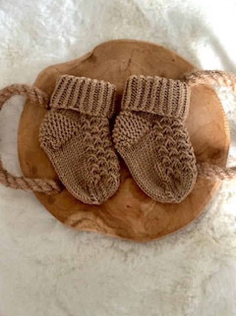 Knitted baby socks for babies 0-3, 3-6 months Sand