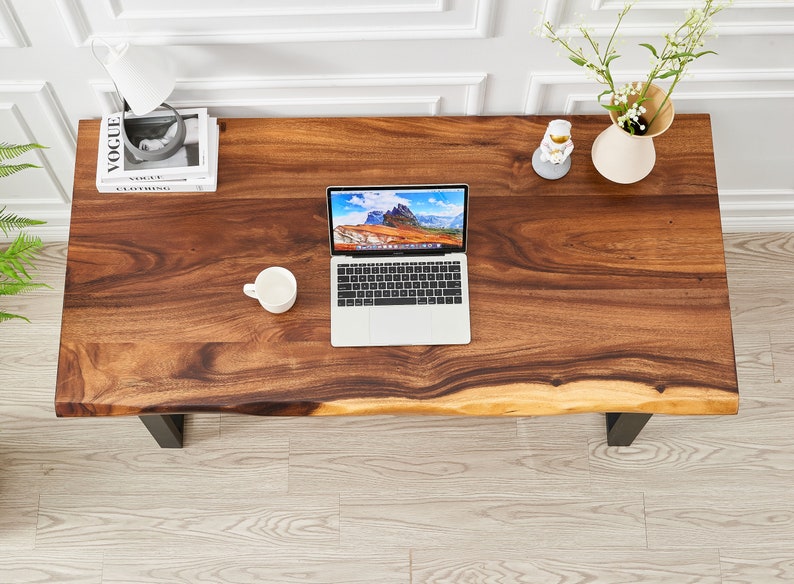 Live Edge Walnut Desk: Modern U-Shaped Legs, Handcrafted Metal Base imagem 3