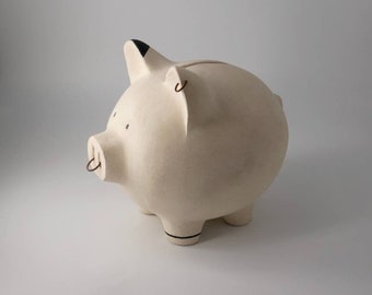 Ceramic piggy bank / pig-shaped / classic / pink / clay cash box