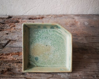 PLATE 11x11 cm / small square plate / handmade / ceramics / plate / saucer