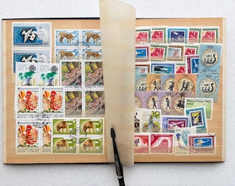 Álbum de sellos húngaros A5 Colección vintage Sellos usados y nuevos Magyar Posta Lote de filatelia Temas variados y coloridos