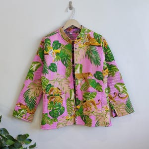 Chaqueta reversible con estampado de bloques, chaqueta acolchada de algodón hecha a mano con estampado de tigre y flores, chaqueta acolchada reversible de algodón, regalo de fiesta para novia