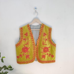Handmade Suzani Women Waistcoat, Unisex Vest Coat, Handmade Velvet Suzani Embroidery Jacket, Suzani Short Jacket, Suzani Blouse,Gift For Her