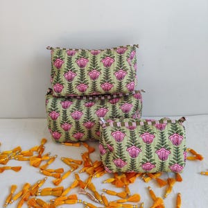 Set of 3 Makeup Pouch, Makeup Bag, Skincare Bag, Floral Bag, Cosmetic Pouch Cotton Block Printed Bag Makeup Quilted Wash Bag, Shaving Kit