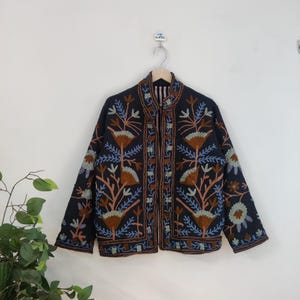 Black Suzani Embroidery Jacket, Tnt Cotton Suzani Coat, Ethnic Unisex Coat, Suzani Short Jacket, Hand Suzani Embroidery Winter Wear Jacket,