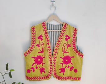 Unisex Weste Mantel, Handgefertigte Samt Suzani Stickerei Jacke, Winter tragen Weste Mantel, Suzani kurze Jacke, Suzani Bluse, Robe, Geschenk für sie