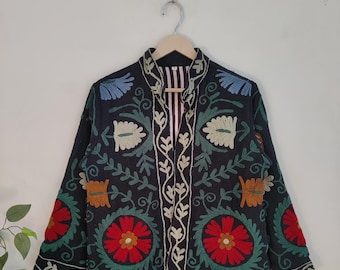 Jaqueta Suzani Bordada de Algodão TNT, Jaqueta Kimono Feita à Mão em Tecido TNT Macio, Casaco Feminino Boho, Presente de Primavera para Ela