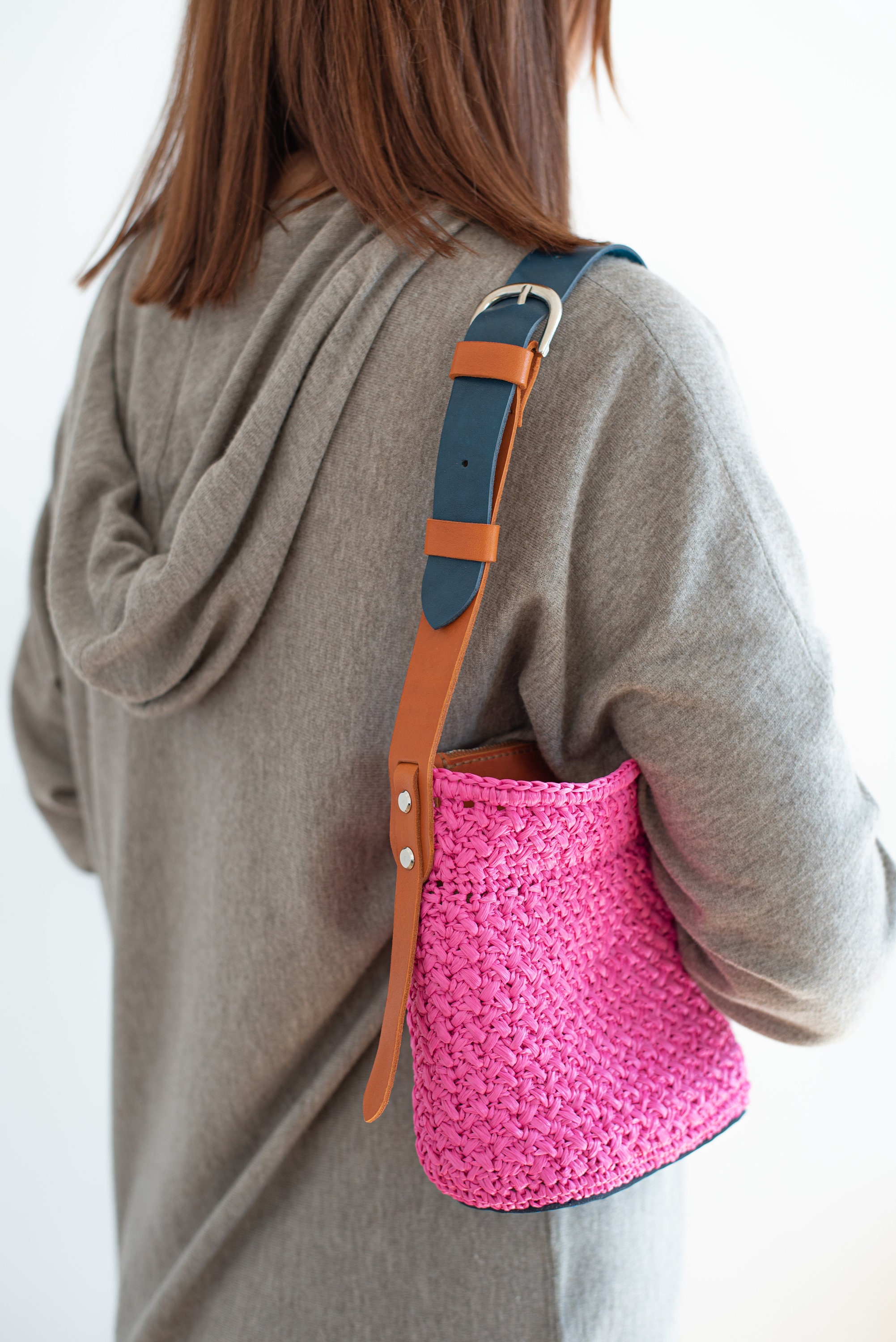 Handmade Shoulder Bag with Leather Handle, Small Crochet Pink Purse for phone, Her Gifts, Gift for her