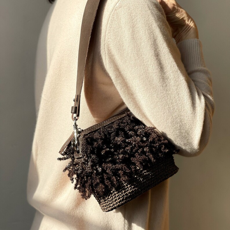 Bag with Zipper, Small Crossbody Bag, Crochet Raffia Bag, Organic Bag, Minimalist Crochet Bag, Raffia Shoulder Bag, Boho Fringe Womens Bag image 1