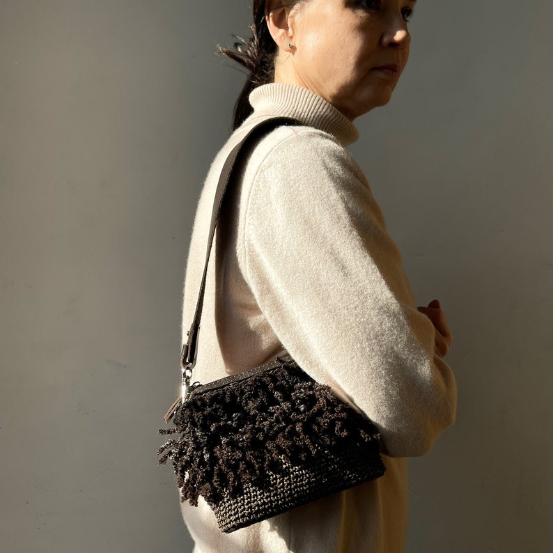 Bag with Zipper, Small Crossbody Bag, Crochet Raffia Bag, Organic Bag, Minimalist Crochet Bag, Raffia Shoulder Bag, Boho Fringe Womens Bag image 6