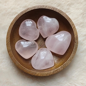 Rose Quartz - Heart Shape - Lithotherapy - Natural Stones - Love - Acceptance - Transformation - Calming - Clarity of Mind