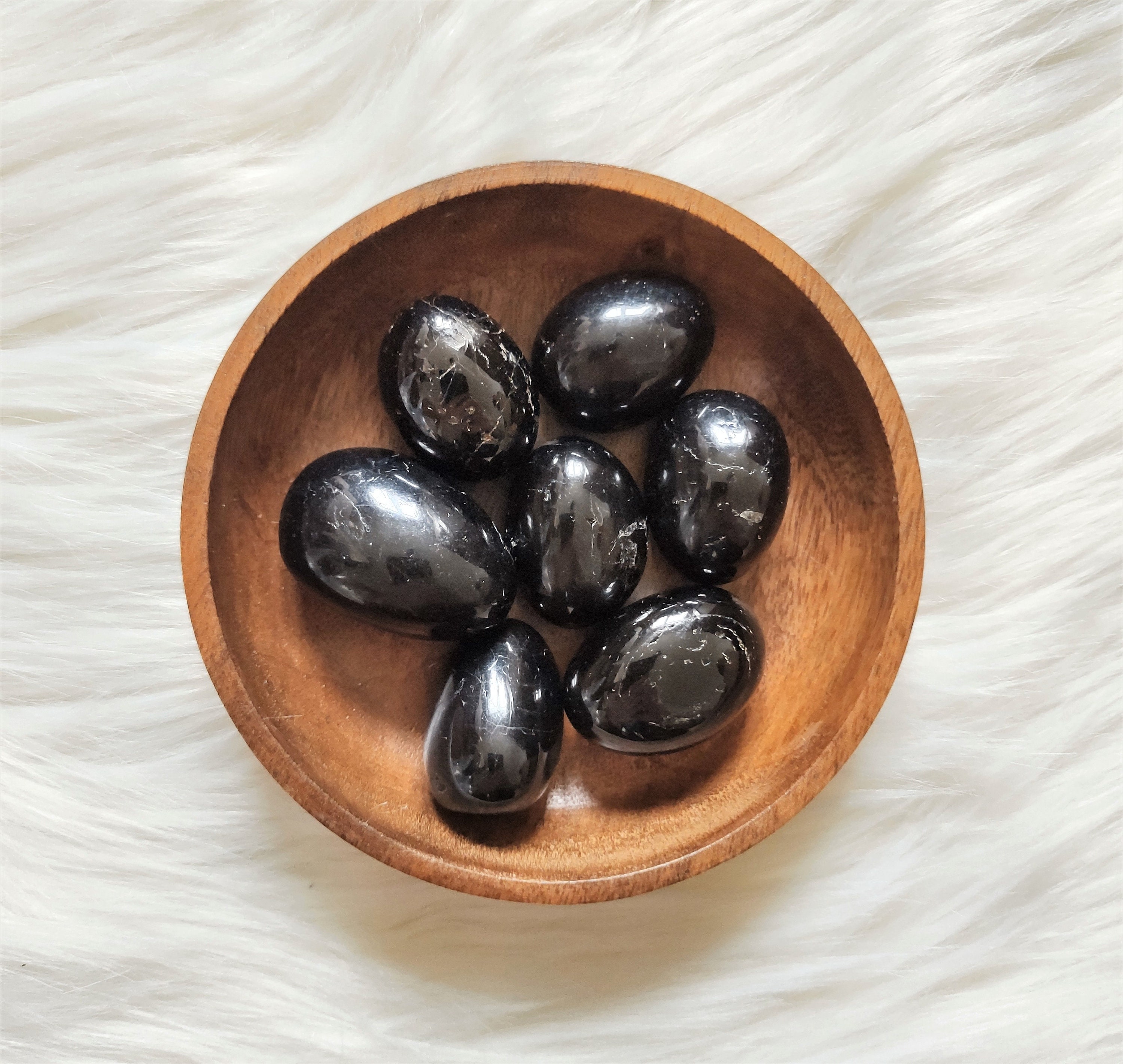 Tourmaline Noire - Pierre Roulée Lithothérapie Pierres Naturelles