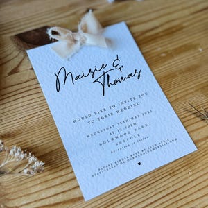 Faire-part de mariage personnalisé, Invitations avec ruban le jour du mariage, Papeterie de mariage rustique, Faire-part de réception de mariage, Minimaliste