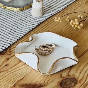 Sculptural Clay Trinket Dish Gift Handmade Jewellery Tray (Personalised Keepsake, Gift Idea, Ring Dish, Gold Edge, Trinket Tray)