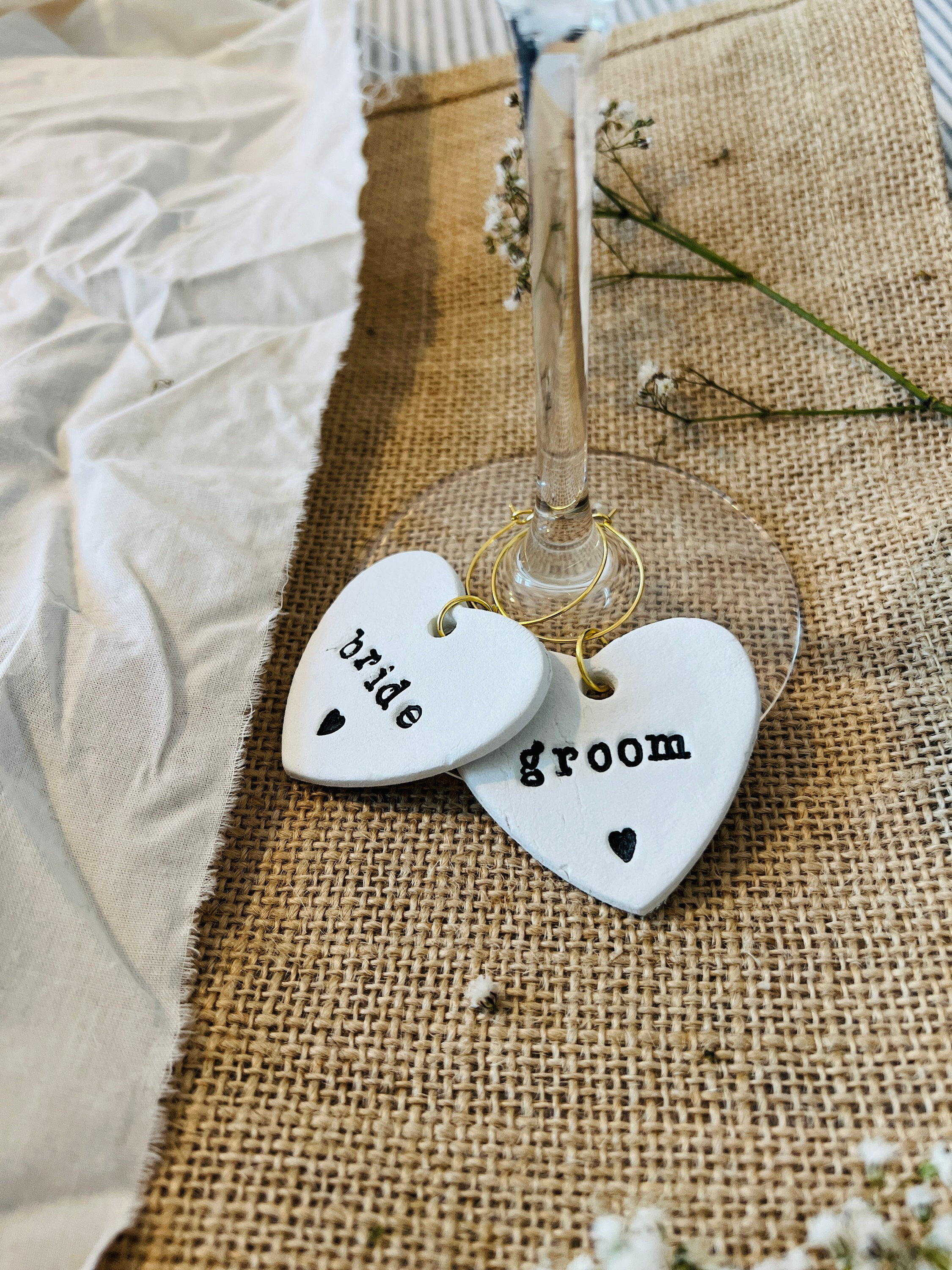 Personalised Wine Charms - Clay Place Names - Wine Glass Charms - Wedding Place Cards - Wedding Favour - Hen Party Gift Name Place Keepsake