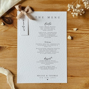 Printed Wedding Menu Place Card, Personalised Place Names, Wedding Place Settings, Wedding Menu Stationary, Simple Wedding Menu, Name Card