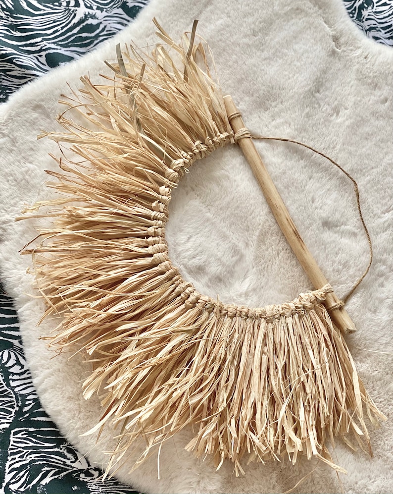 Raffia Fan Wall Decor, Large Raffia Macrame Fan, Boho Wall Hanging, Bohemian, Scandi, Fan Home Decor, Fan Wall Art Handmade Natural Rustic image 2