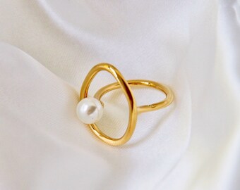 Gold Geometric Irregular Circle Pearl Open Ring, Simple Pearl Ring, Delicate Circle Ring, Minimal Jewelry