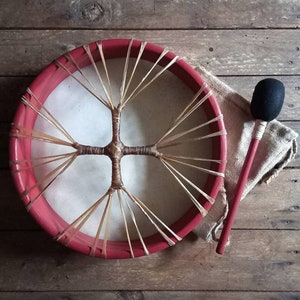 Shaman drums &quot;Lakota&quot; Red.