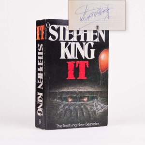 SIGNED 'It' by Stephen King, signed copy, first paperback edition 1987