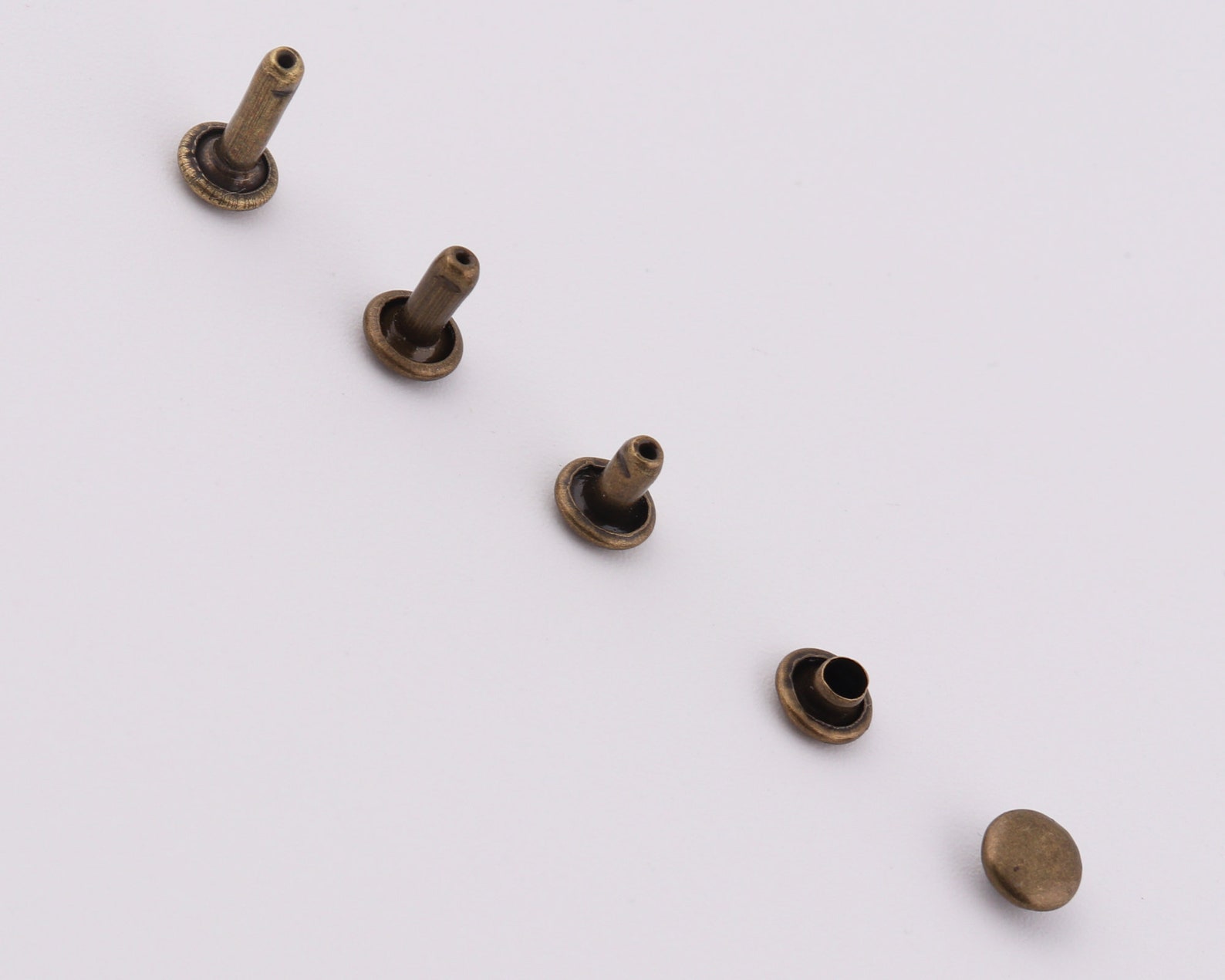 6×6mm 6×8mm 6×10mm Metal Rivets Double Cap Round Rivets Flat Rivets ...