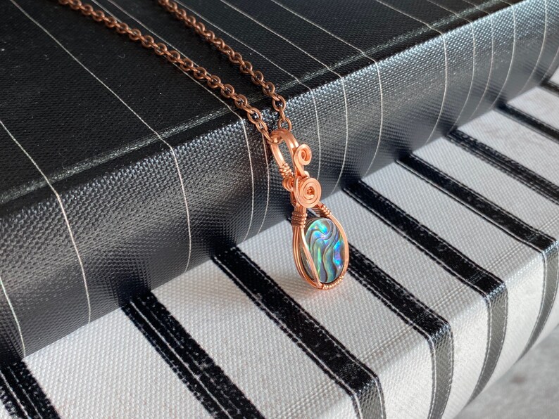 Abalone shell necklace; Mini abalone jewelry; Abalone pendant; Handmade jewelry; Petite jewelry