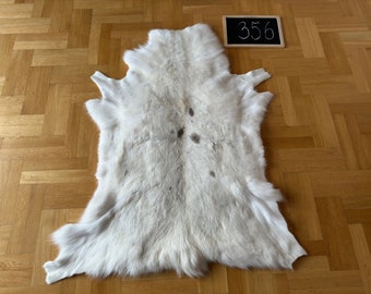 Rare Reindeer Skin Exclusive Unique Giant Size Scandinavian Style Skin Hide rug Caribou Tufting Prime quality 100% natural leather